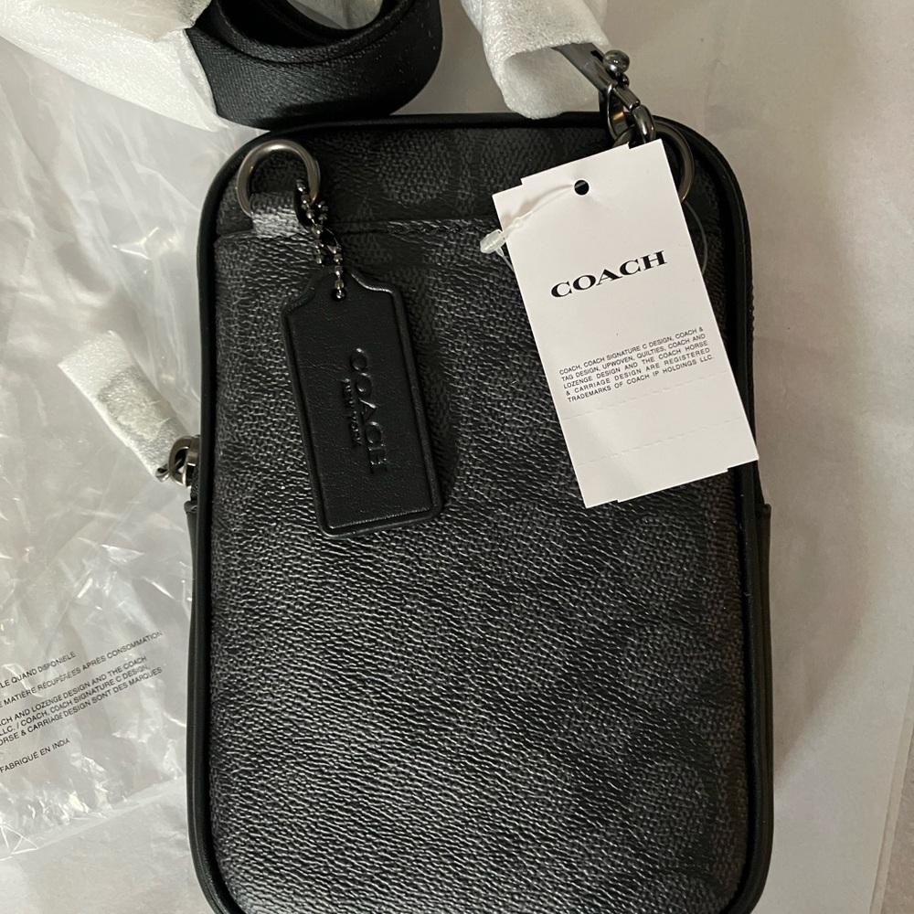 Coach Black Leather Men's Messenger Bag - Picture 2 of 4